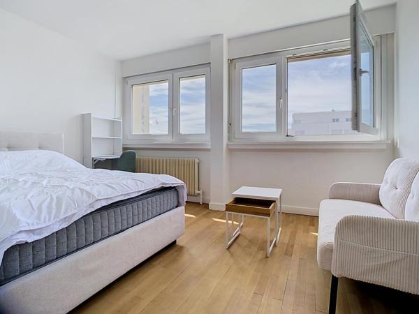 T4 – MEUBLE – 89 m² – 69100- VILLEURBANNE