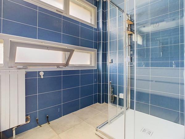 T4 – MEUBLE – 89 m² – 69100- VILLEURBANNE