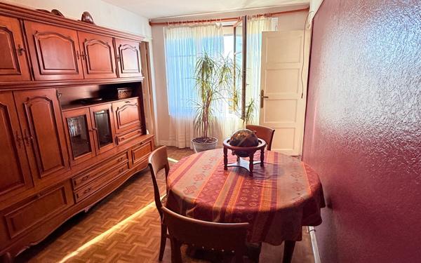 Appartement à vendre    3 pièces • 49,51 m2 Drancy