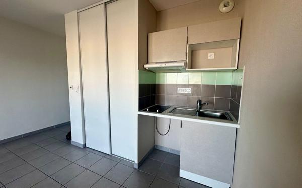 Appartement à louer    1 pièce •  Narbonne