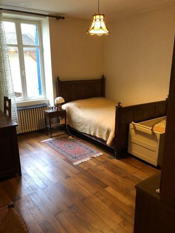 Maison de ville à vendre à Issoudun dans l'Indre (36100), ref : 11813/1185