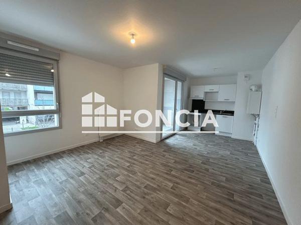 Location Appartement 2 pièces 42.09 m² - RUE PIERRE MENDES FRANCE Colombelles 14460