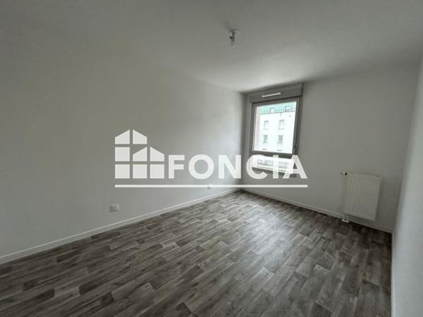 Location Appartement 2 pièces 42.09 m² - RUE PIERRE MENDES FRANCE Colombelles 14460