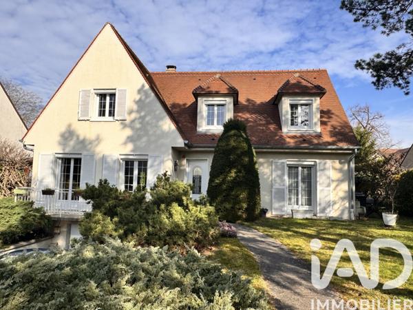 Maison à vendre 9 pièces 180 m² Croissy-sur-Seine