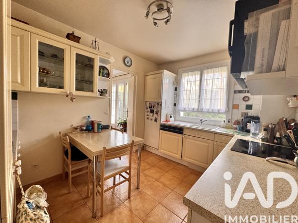 Maison à vendre 9 pièces 180 m² Croissy-sur-Seine