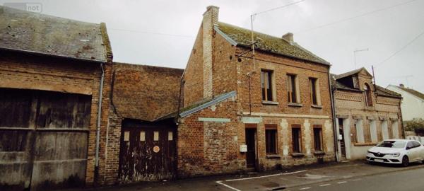 Maison à restaurer à vendre à Crécy-sur-Serre dans l'Aisne (02270), ref : 02014/805