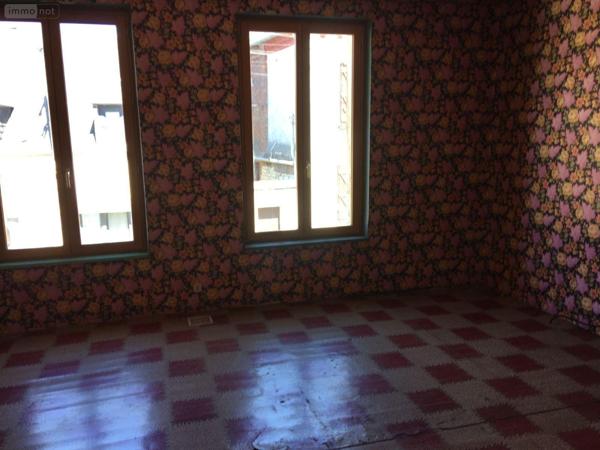 Maison à restaurer à vendre à Crécy-sur-Serre dans l'Aisne (02270), ref : 02014/805