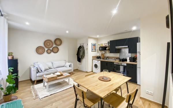 Maison à vendre    6 pièces •  Saint-Antonin-Noble-Val