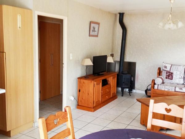 Jongieux (73170) JONGIEUX VILLA DE 2002 SUR 1960 M² DE TERRAIN CLOS