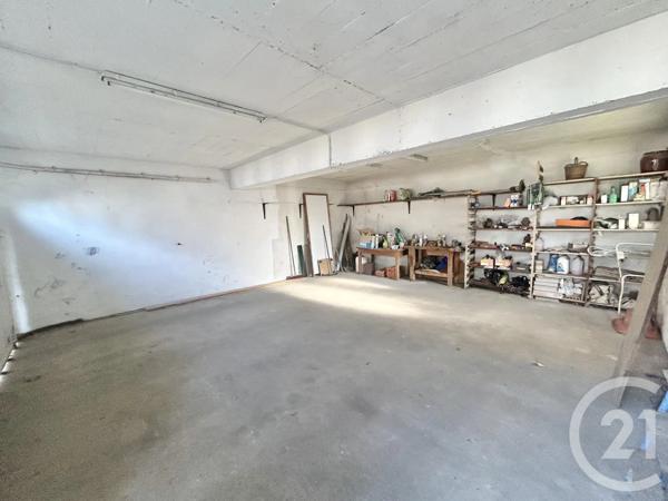 Maison à vendre  6 pièces - 215 m 2   PAU  - 64
