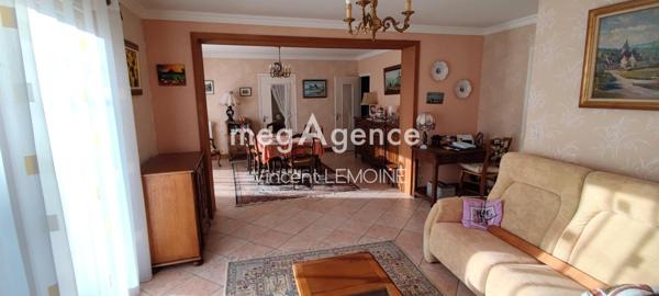 Maison à AVRANCHES, 50300 - 7 pièces 122m²
