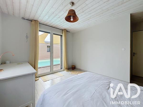 Maison à vendre 5 pièces 206 m² Saint-Pierre-du-Mont