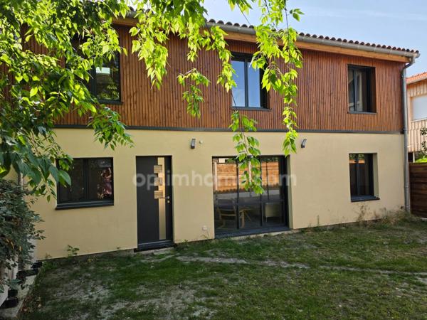 Maison neuve contemporaine à vendre 5 pièces MERIGNAC quartier Saint Augustin/ La Glacière (33)