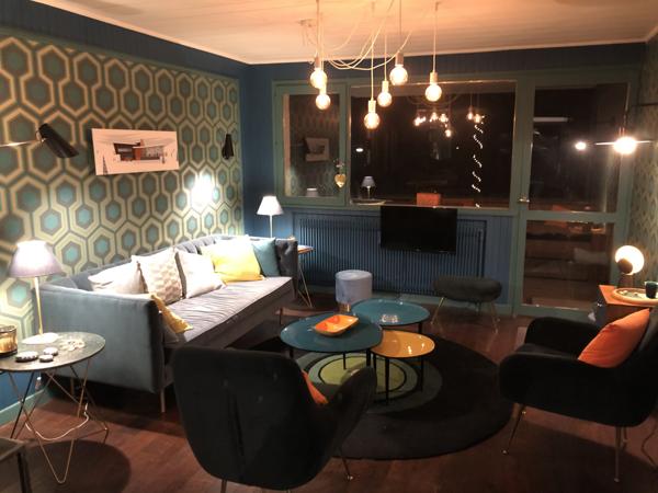 Champagny-en-Vanoise (73350) CHAMPAGNY EN VANOISE 73350 LA PLAGNE PARADISKI - beau T4 proche télécabine, sud