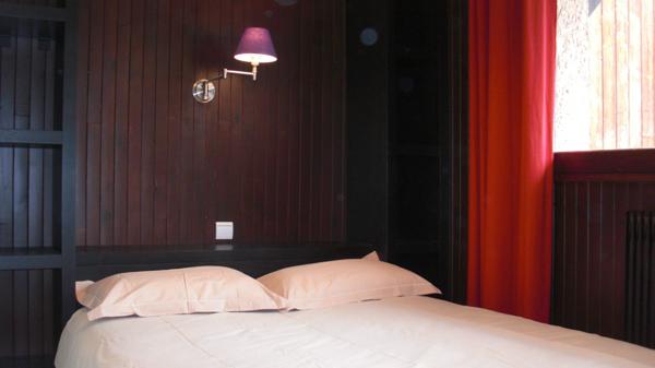 Champagny-en-Vanoise (73350) CHAMPAGNY EN VANOISE 73350 LA PLAGNE PARADISKI - beau T4 proche télécabine, sud