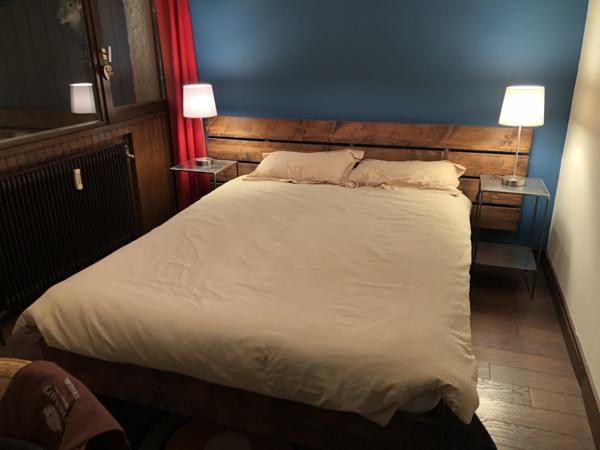 Champagny-en-Vanoise (73350) CHAMPAGNY EN VANOISE 73350 LA PLAGNE PARADISKI - beau T4 proche télécabine, sud