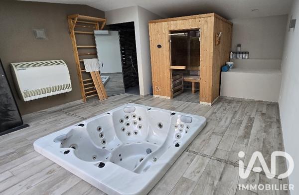 Immeuble à vendre 221 m² Bruay-la-Buissière