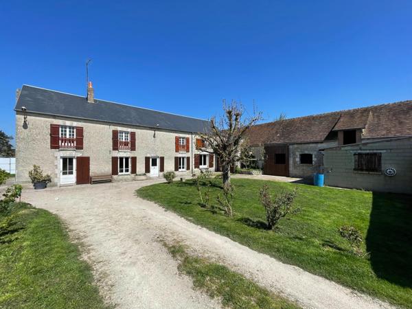 CORPS DE FERME avec dépendances
