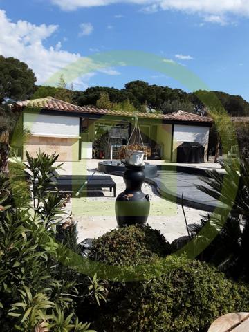 Maison à ROQUEBRUNE SUR ARGENS (83520)