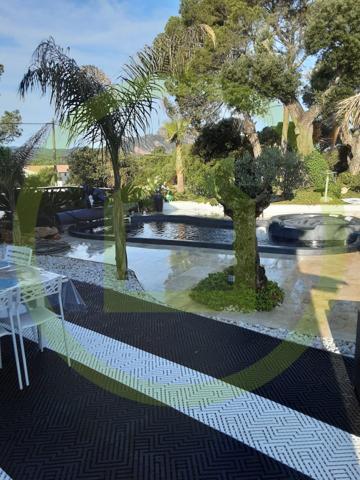 Maison à ROQUEBRUNE SUR ARGENS (83520)