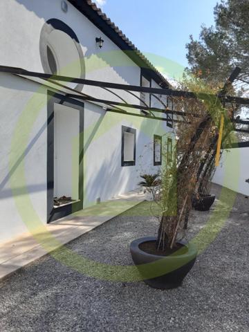 Maison à ROQUEBRUNE SUR ARGENS (83520)