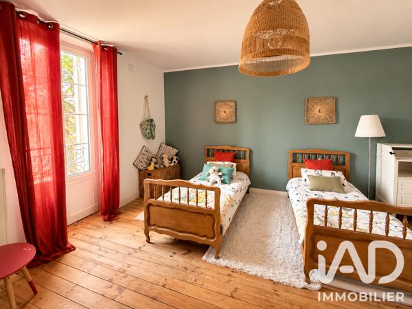 Maison à vendre 8 pièces 220 m² Pineuilh