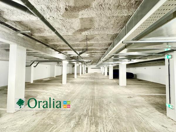 Parking · Location Bordeaux (33000)