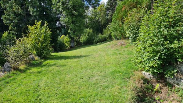 SAINT PAL DE MONS 43620 rare à la vente EXCLUSIVITE authentique fermette en pierre offrant une vue panoramique sur les sucs et les villages environnants