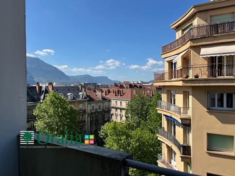 Appartement · Location Grenoble (38000) 3 pièces · 76m²