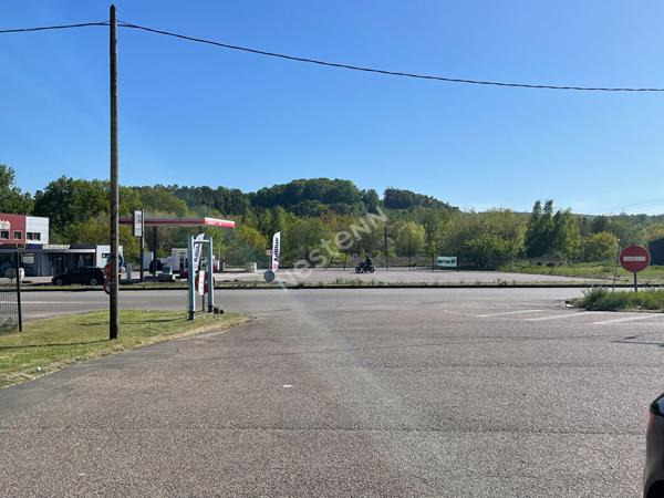 St Avold: Local commercial ou d'activité , emplacement numéro 1