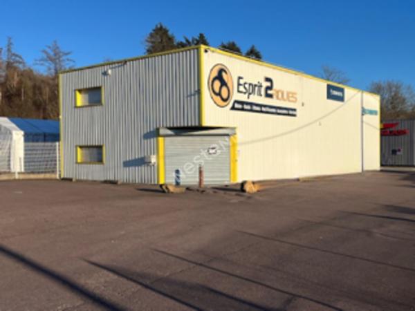 St Avold: Local commercial ou d'activité , emplacement numéro 1