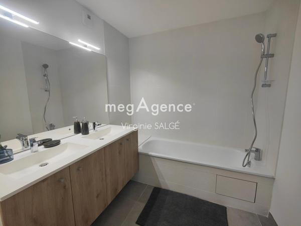 Appartement à CASTELGINEST, 31780 - 5 pièces 109m²