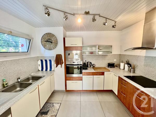 Maison à vendre  4 pièces - 79,20 m2 ARES - 33