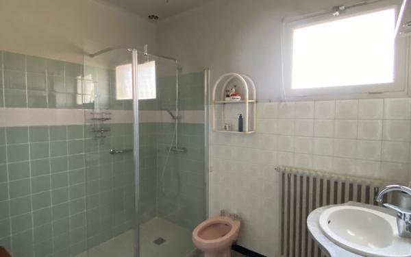 Maison à vendre    5 pièces •  Mallemort