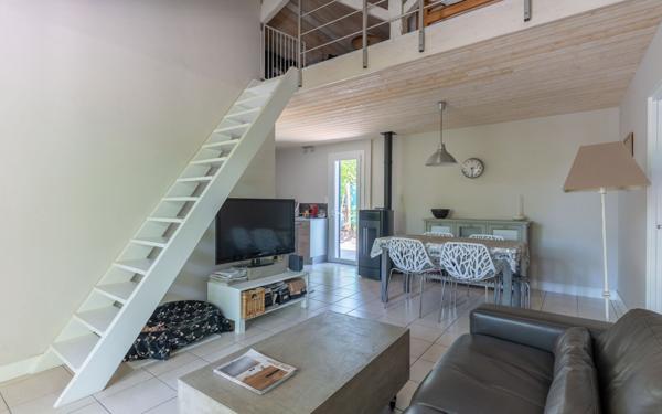 Maison à vendre    3 pièces •  Biscarrosse