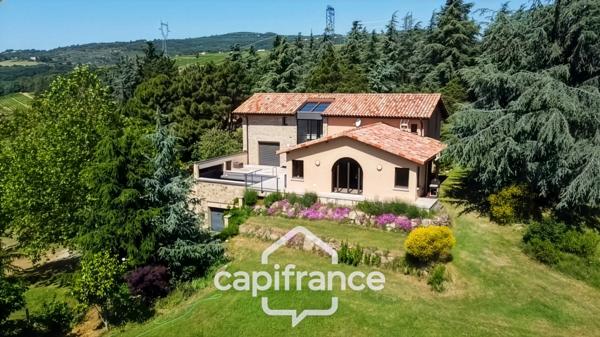 Propriété d’Exception – Domaine Privé en AOP Cornas // L’Art de Vivre, l’Élégance et la Nature en Harmonie