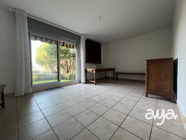 Appartement avec Jardin, Martellière