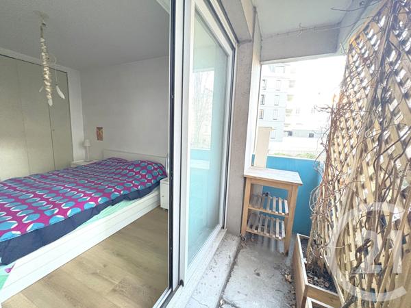 Appartement à vendre  4 pièces - 77,94 m2 PARIS - 75019