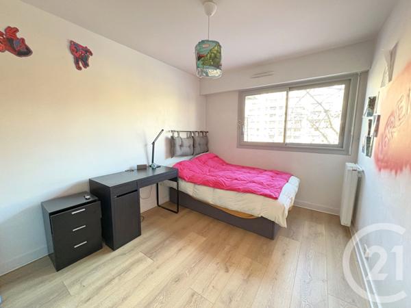 Appartement à vendre  4 pièces - 77,94 m2 PARIS - 75019