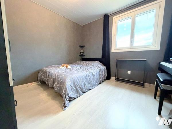 MAISON INDIVIDUELLE PLAIN PIED AVEC ÉTAGE