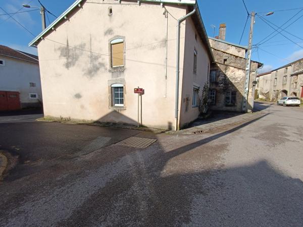 jolie maison de village