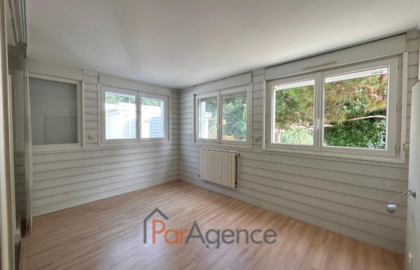 VILLA CONTEMPORAINE DE PLAIN-PIED