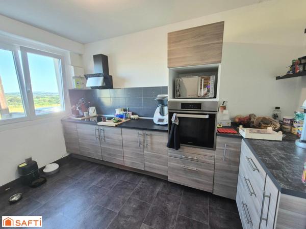 Très bien placé tout en étant au calme