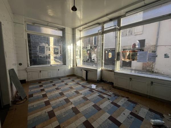 Immeuble à vendre |  Meymac |  154 m²