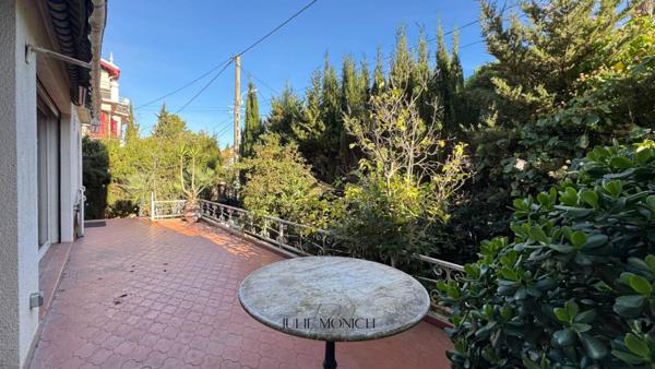 MAISON 3 FACES A DEUX PAS DE LA PLAGE ET DES COMMERCES