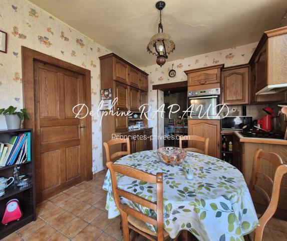 Charmante maison en pierre à petit prix  4 pièces),113 m2