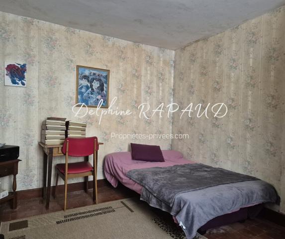 Charmante maison en pierre à petit prix  4 pièces),113 m2