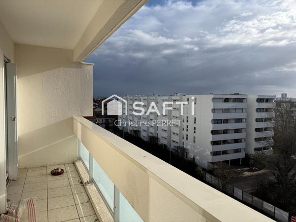 Appartement T4 Lumineux dernier étage avec Terrasse