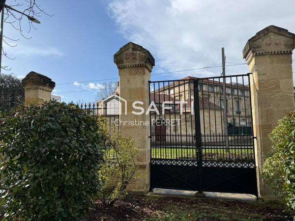 Appartement T4 Lumineux dernier étage avec Terrasse