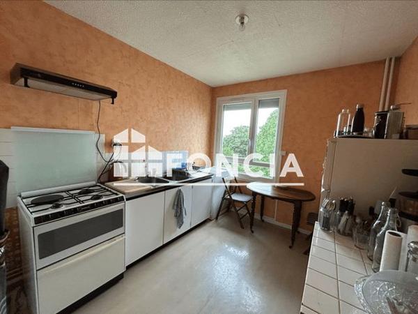 Location Studio 34.75 m² - 18 PLACE CHAMPLAIN Caen 14000